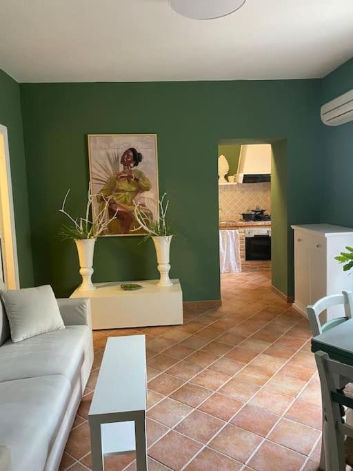 Casa Vacanza Al Duomo: Чефалу Экстерьер фото